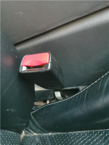 anclaje cinturon delantero derecho ford ranger (et)(2006 >) 2.5 cabina doble xlt limited 4x4 [2,5 ltr.   105 kw tdci cat]