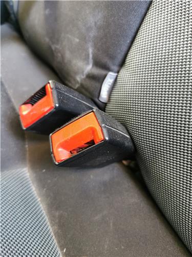anclaje cinturon trasero izquierdo seat ibiza (6p1)(05.2015 >) 1.0 reference [1,0 ltr.   55 kw]