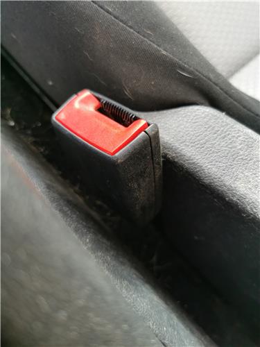 anclaje cinturon delantero derecho seat mii (kf1)(10.2011 >) 1.0 @mii [1,0 ltr.   55 kw]