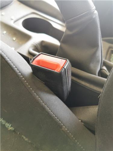 anclaje cinturon delantero izquierdo seat leon (5f1)(09.2012 >) 1.4 reference [1,4 ltr.   81 kw tgi bivalent, gasolina / gnc]