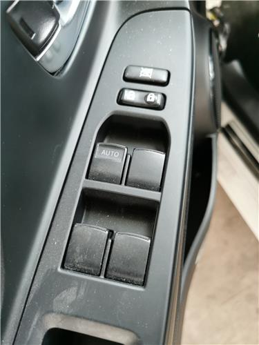 botonera puerta delantera izquierda toyota yaris (xp13)(2017 >) híbrido hybrid active [híbrido 74 kw ( 1,5 ltr.   55 kw 16v)]