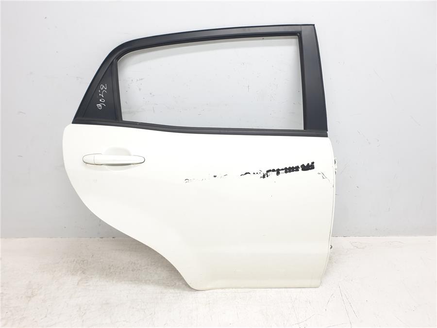 puerta trasera derecha ssangyong korando premium 4x2