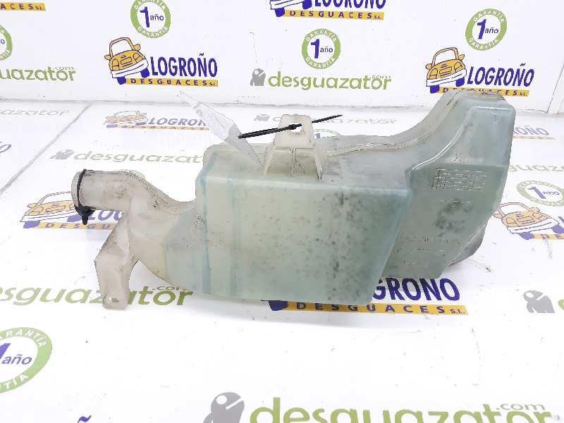 deposito limpiaparabrisas iveco daily caja cerrada 2.8 d (125 cv)