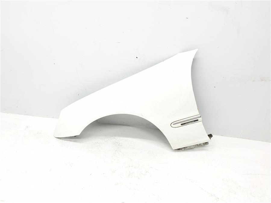 aleta delantera izquierda mercedes benz clase c (bm 203) berlina 270 cdi (203.016)