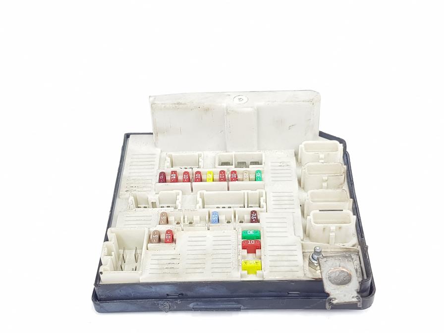 caja reles renault kangoo ii (f/kw0) authentique