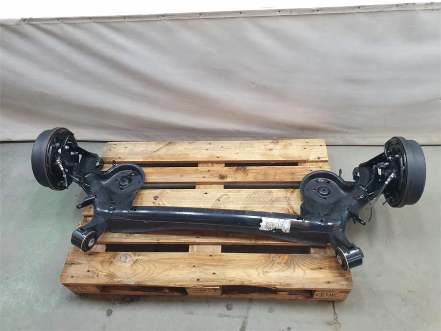 puente trasero ford transit courier