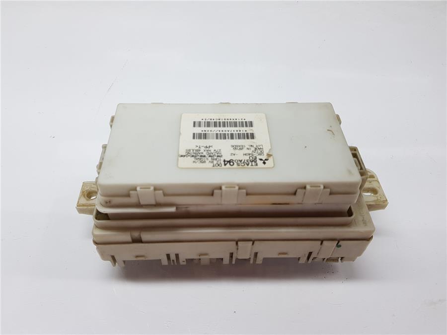 caja reles mitsubishi l 200 2.5 di d (136 cv)