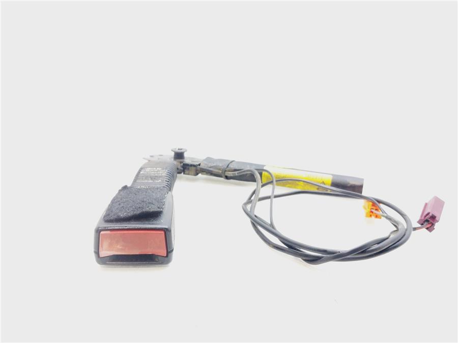 anclaje cinturon delantero derecho ford focus sportbreak (cb4) trend