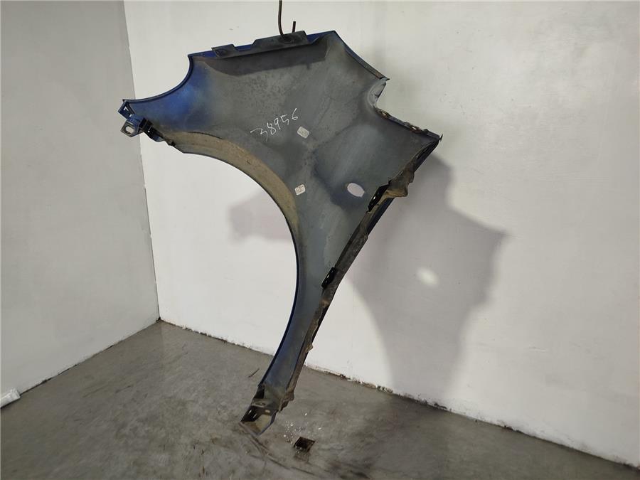 Aleta Delantera Derecha CLASE A 160