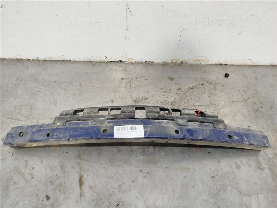 93368357 refuerzo paragolpes