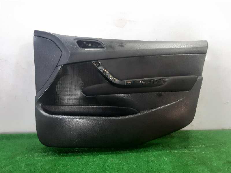 guarnecido puerta delantera derecha peugeot 308 confort