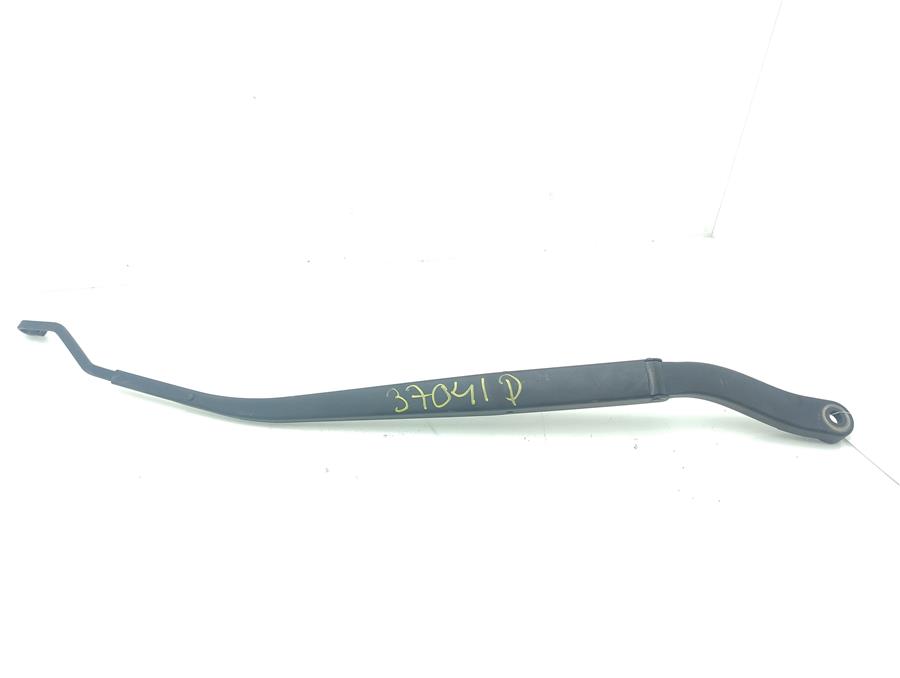 Brazo Limpiaparabrisas Delantero 2.2