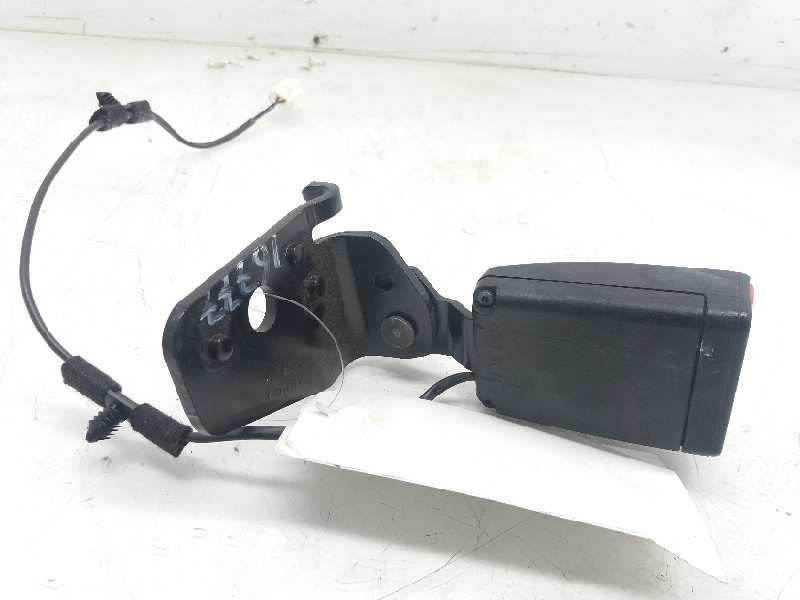 anclaje cinturon trasero derecho peugeot 508 allure