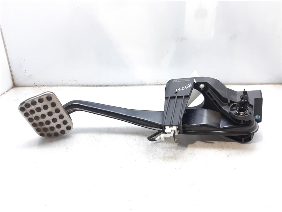 pedal freno mercedes benz clase gla (bm 156) gla 200 cdi (156.908)