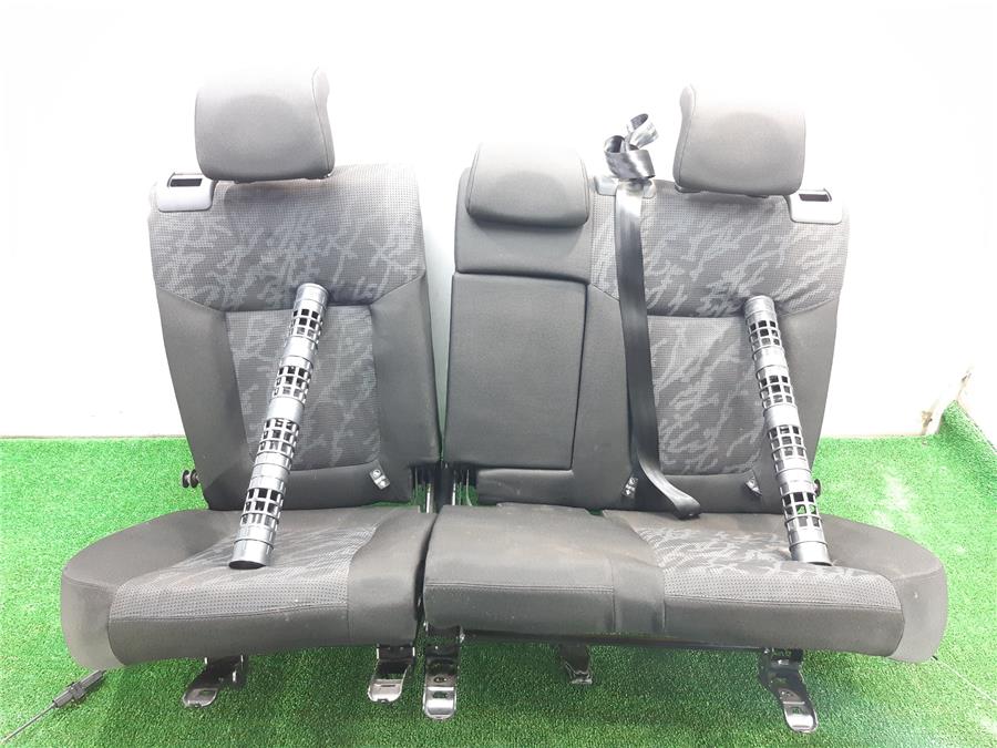asientos traseros peugeot 3008 limusina 1.6 hdi 109cv 1560cc