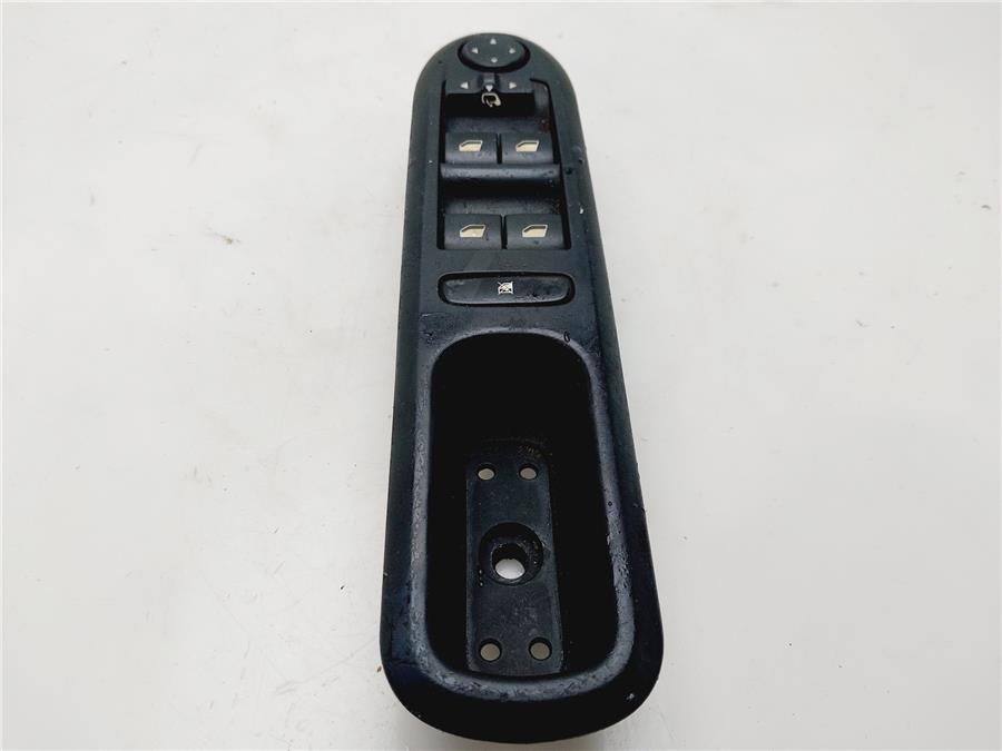botonera puerta delantera izquierda peugeot 407 sr confort