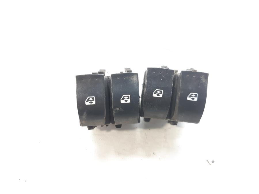 botonera puerta delantera izquierda renault megane ii berlina 5p confort authentique