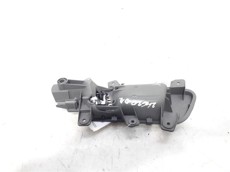 Manilla Interior Puerta Delantera A5