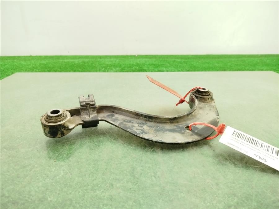 brazo superior trasero derecho volkswagen tiguan (5n1) advance