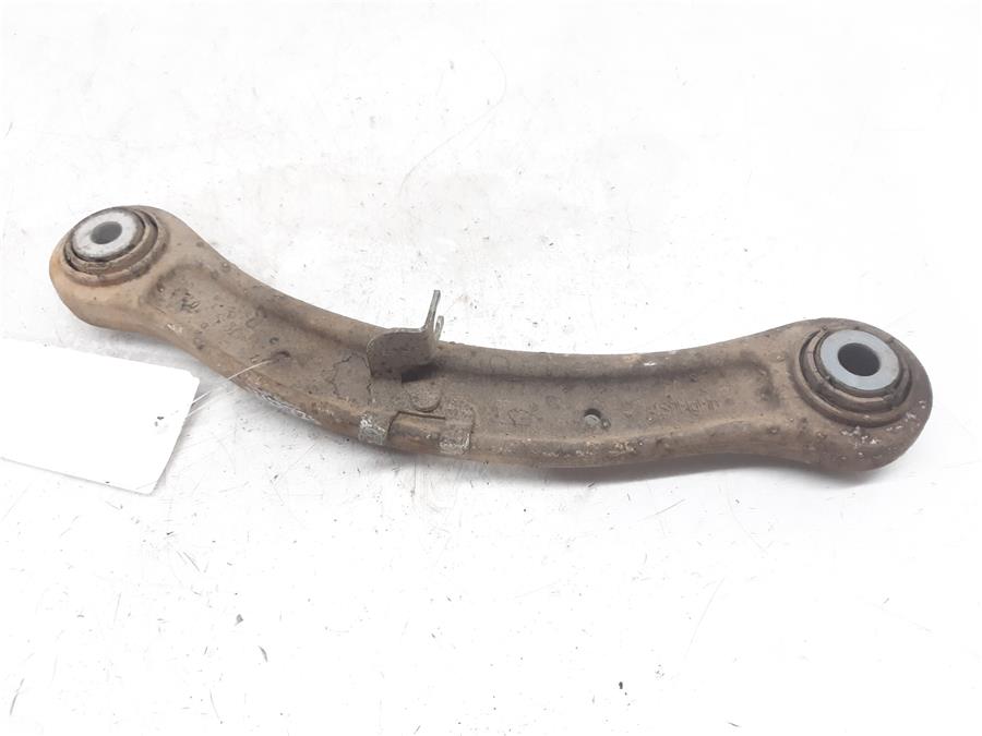 brazo superior trasero izquierdo volkswagen touareg (7la) tdi r5