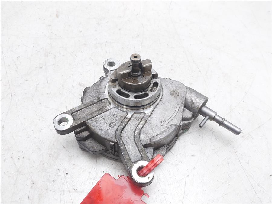 bomba vacio toyota corolla verso (r1) 2,2 d 4d sport