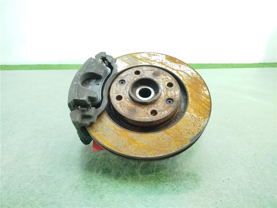 mangueta delantera derecha citroen xsara berlina 1.4 hdi magic