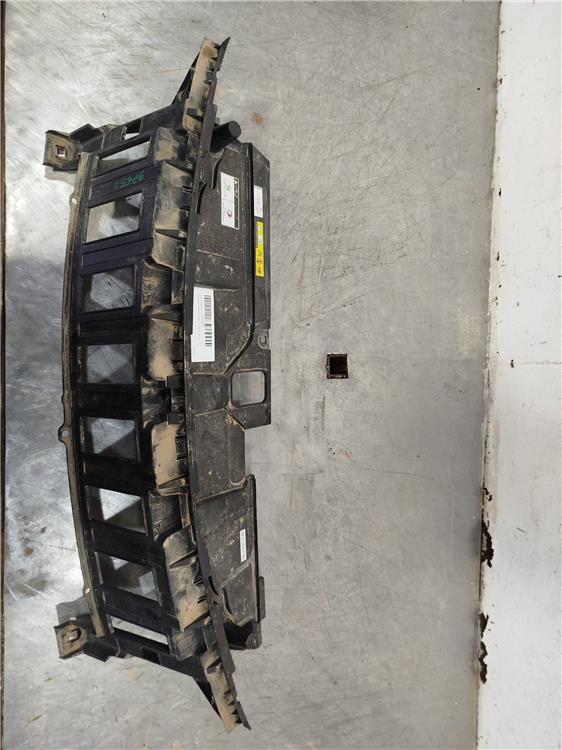 Traviesa Paragolpes Delantero 5008