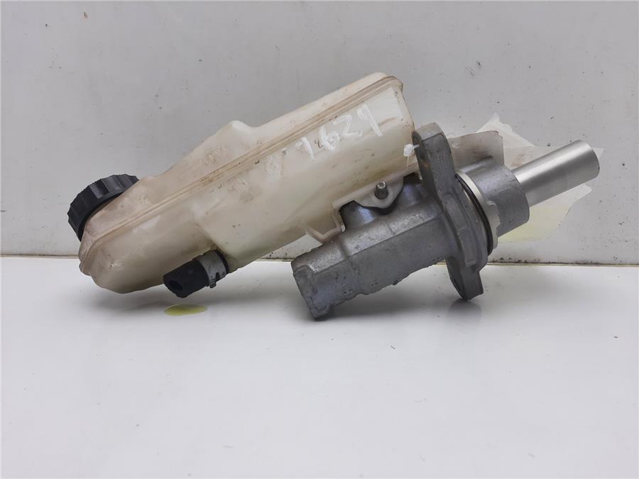 bomba freno toyota auris touring sports (e18) business