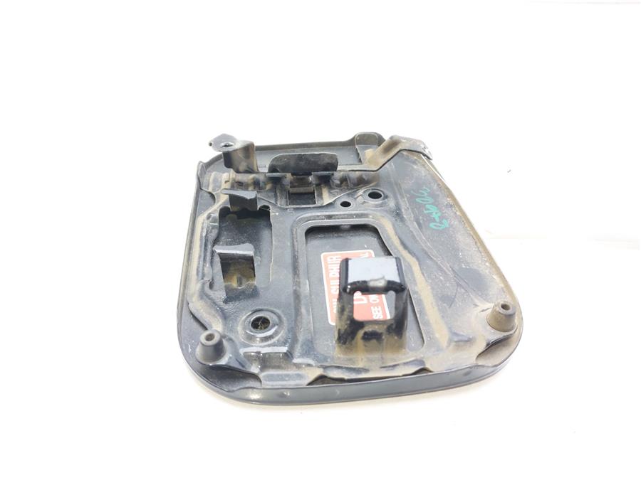 Tapa Exterior Combustible TOYOTA 2.2