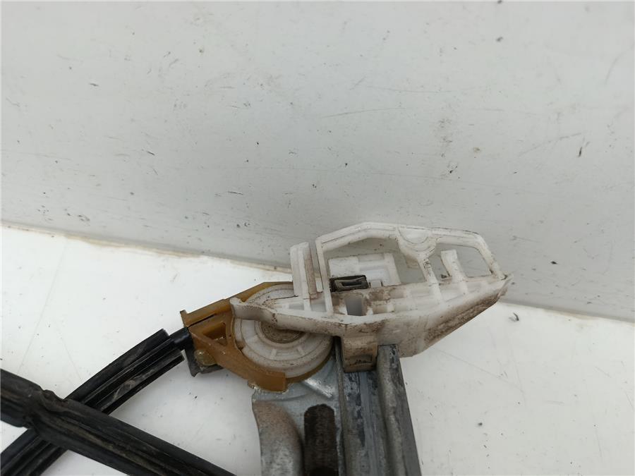 Aleta Delantera Izquierda PEUGEOT