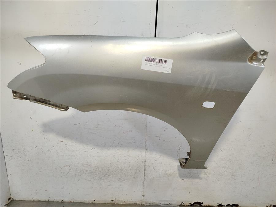 aleta delantera izquierda toyota corolla (e12) 1.4 d 4d terra berlina