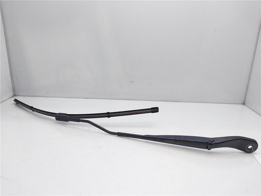 brazo limpiaparabrisas delantero izquierdo dacia sandero iii essential