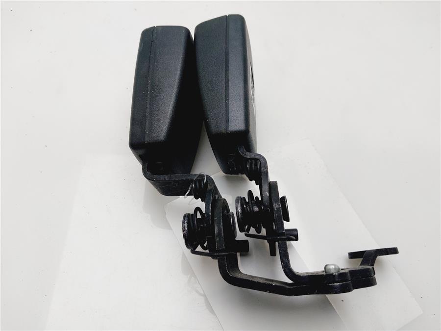 anclaje cinturon trasero izquierdo seat leon (5f1) fr edition