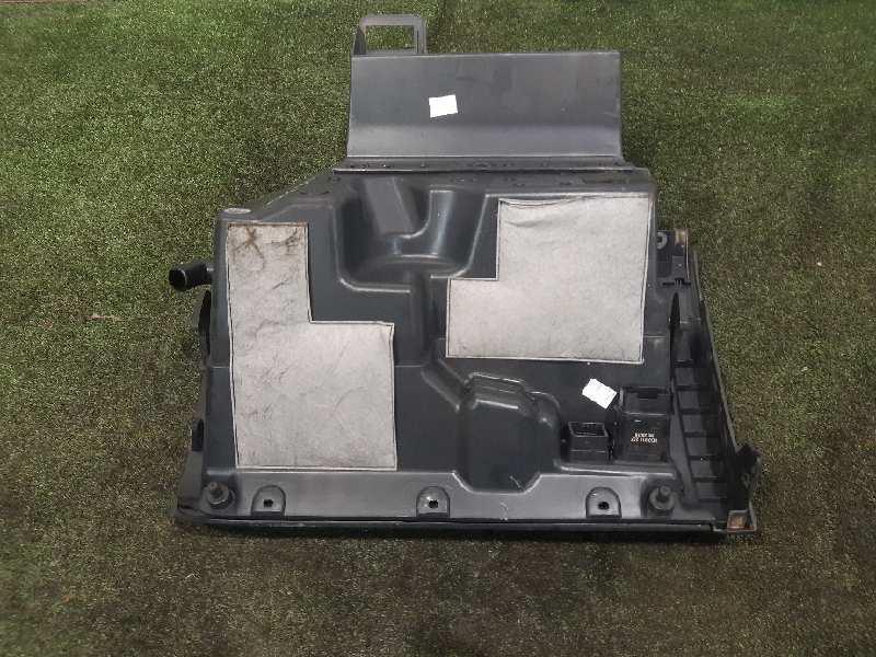 Guantera Salpicadero VOLKSWAGEN POLO