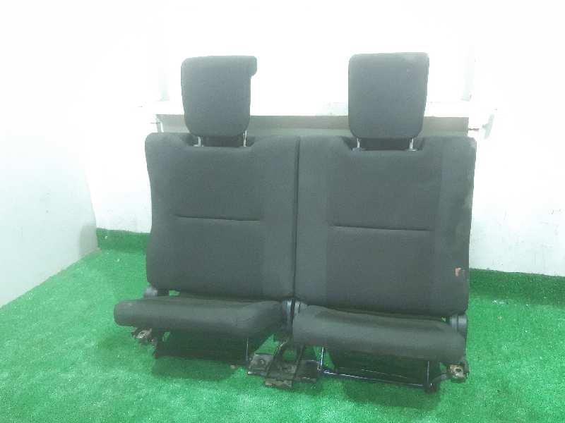 asientos traseros toyota corolla verso (r1) 2adftv