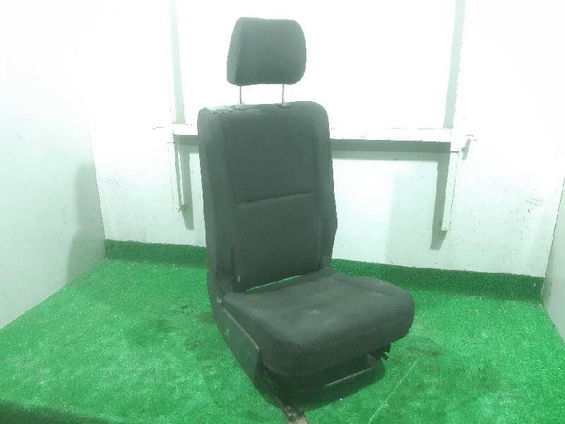 asientos traseros derechos toyota corolla verso (r1) 2adftv