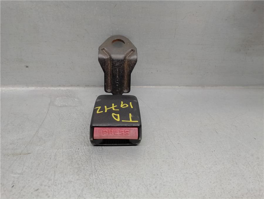 anclaje cinturon trasero derecho fiat ulysse (179) 2.2 16v jtd cat
