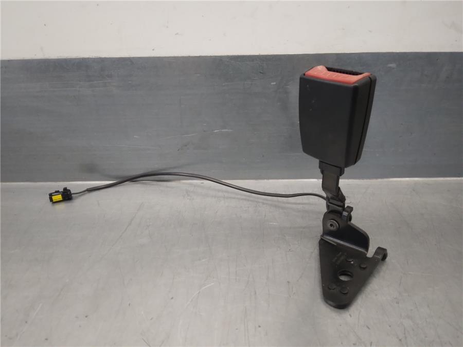 anclaje cinturon trasero derecho citroën c5 berlina 2.0 hdi fap