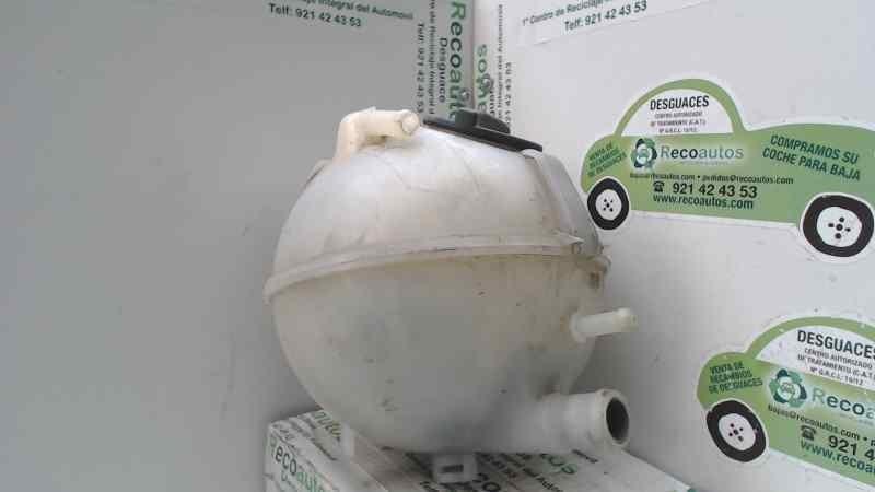 botella expansion mercedes benz vito mixto 06.2003  > *
