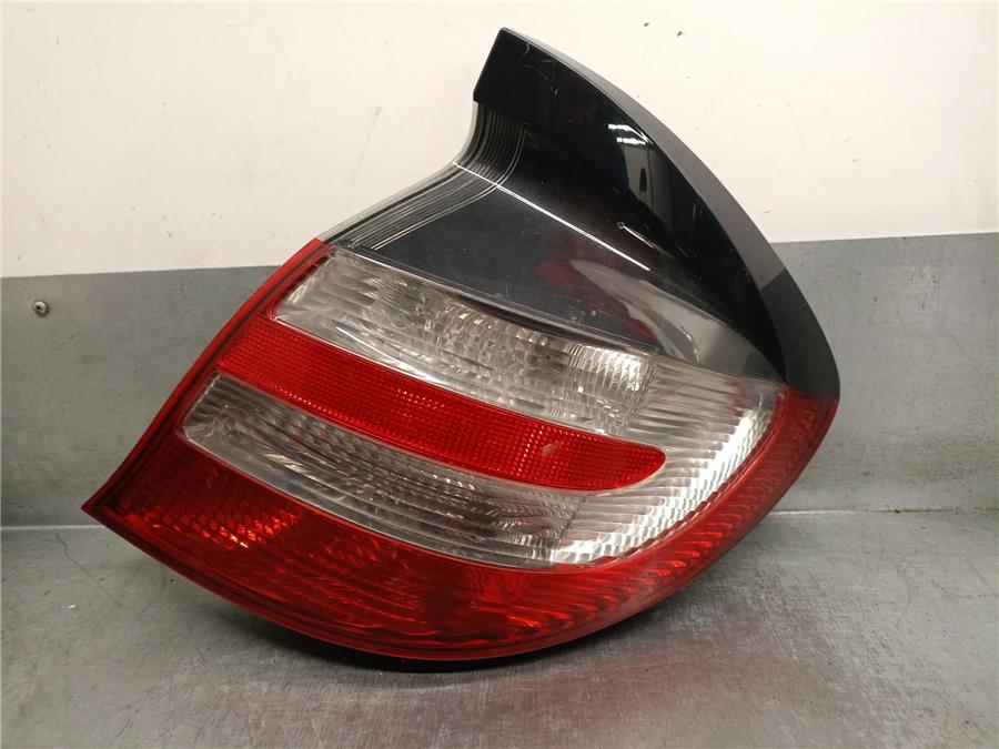 piloto trasero derecho mercedes benz clase c coupé (cl203) c 220 cdi (203.708)