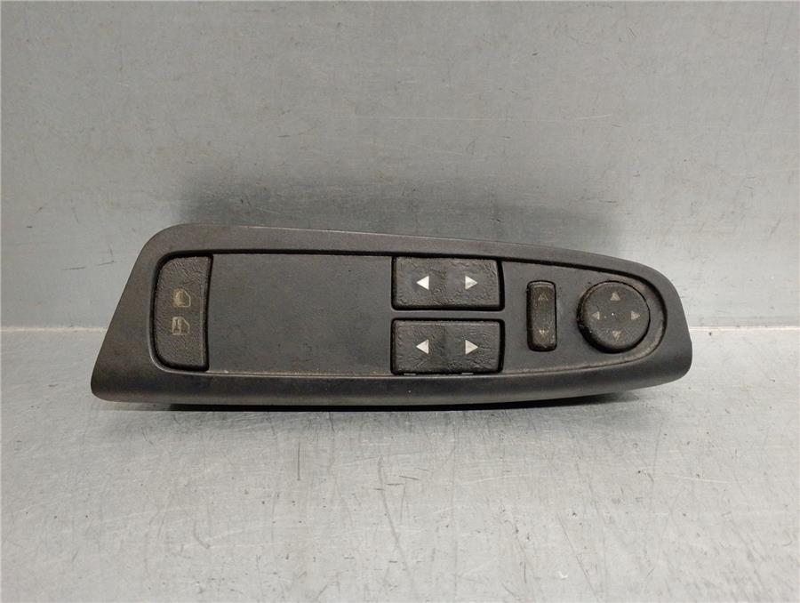 botonera puerta delantera izquierda fiat stilo multi wagon 1.9 jtd (116 cv)