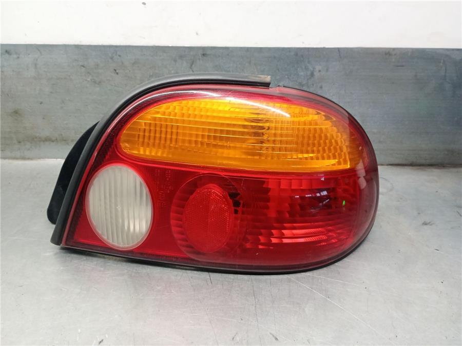 ojal piloto trasero derecho kia shuma sedán (fb) 1.5 i 16v