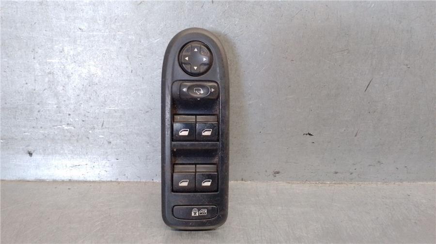 MANDO ELEVALUNAS DELANTERO IZQUIERDO