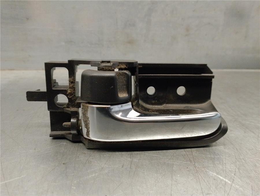 manilla interior puerta delantera izquierda toyota avensis wagon (t25) 2.2 d cat