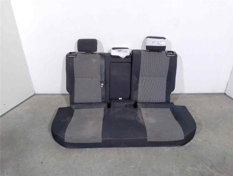 asientos traseros toyota auris 1.8 16v (99 cv)