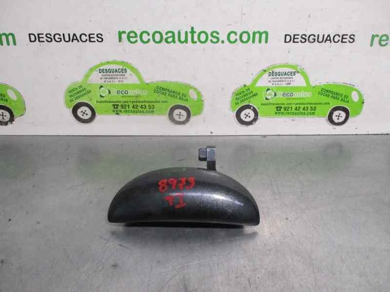 maneta exterior trasera izquierda peugeot 107 1.0 cat (384f)