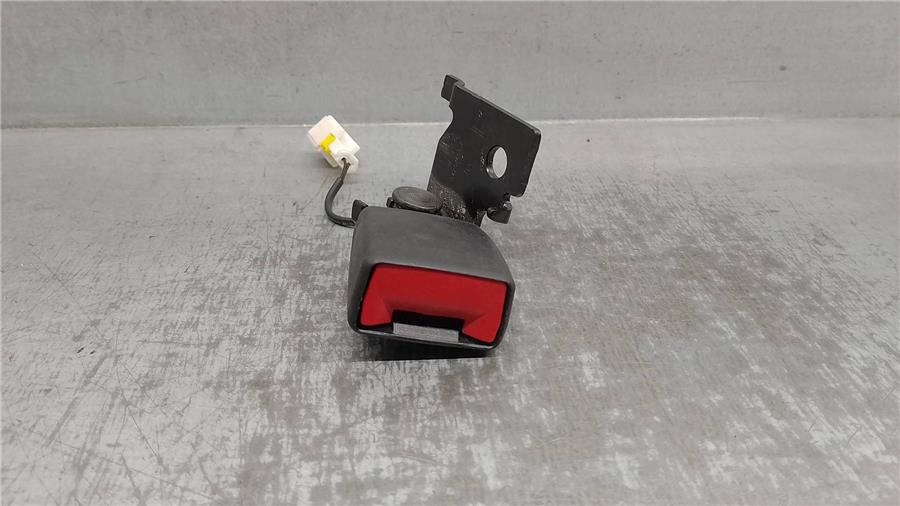 anclaje cinturon trasero derecho alfa romeo giulia (952) 2.2 jtdm cat