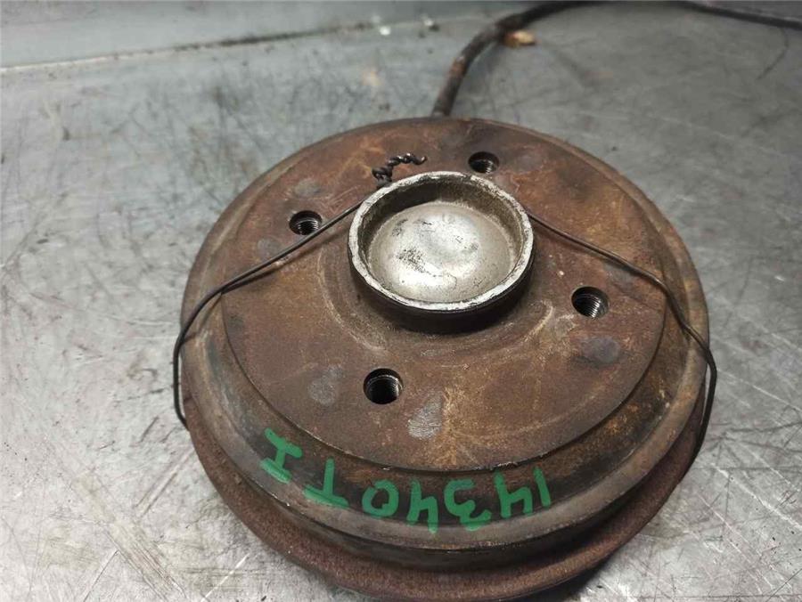 mangueta trasera izquierda citroën saxo 1.5 diesel