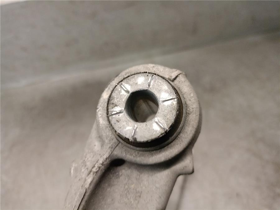 Brazo Superior Trasero Izquierdo 508