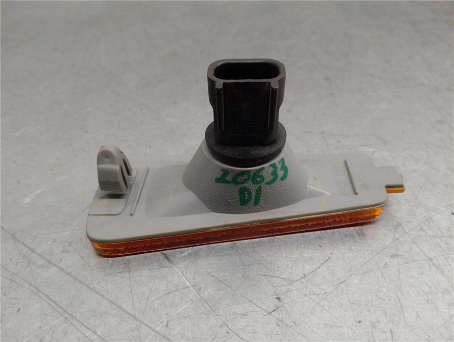 Piloto Intermitente Lateral HHR 2.4